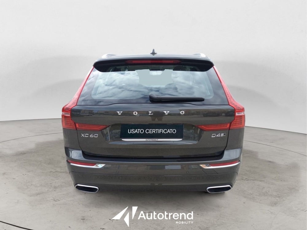 Volvo XC60 usata a Bari (4)