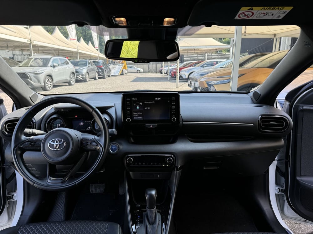 Toyota Yaris usata a Como (8)