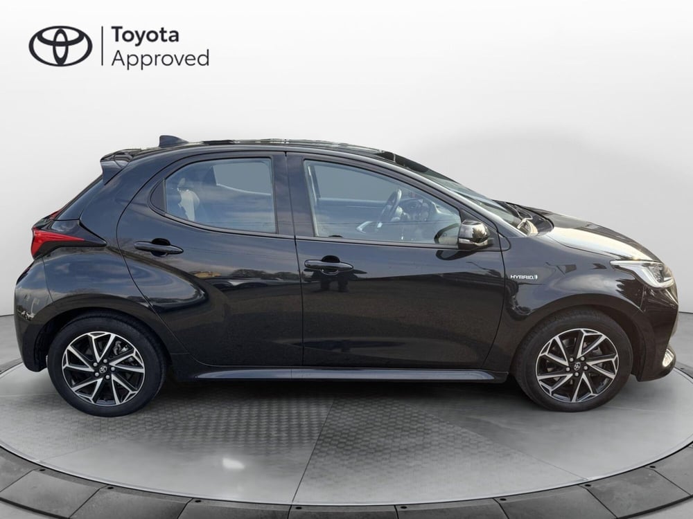 Toyota Yaris usata a Como (12)