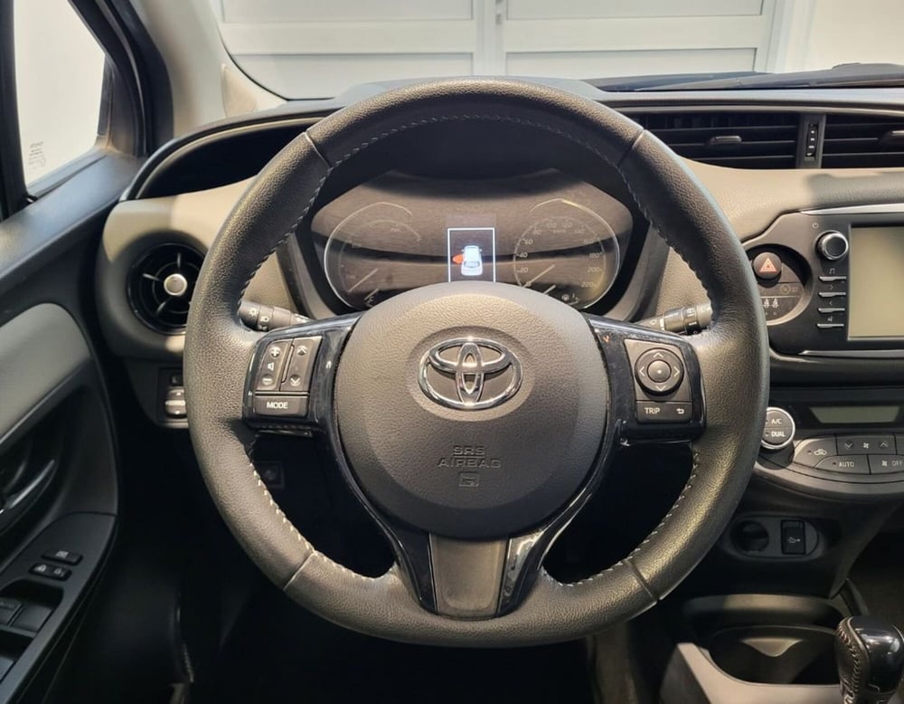 Toyota Yaris usata a Ferrara (9)