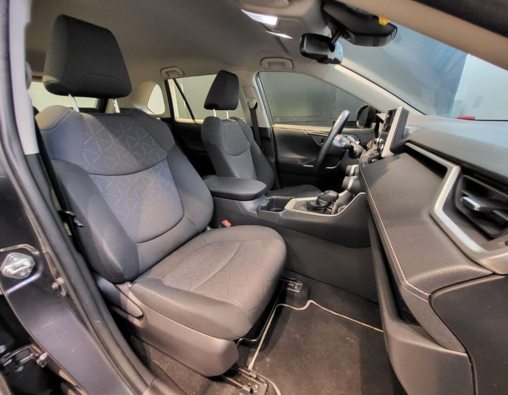Toyota Rav4 usata a Ferrara (13)