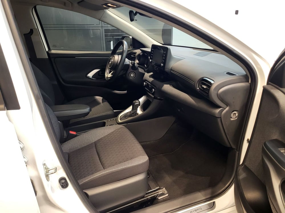Toyota Yaris usata a Ferrara (12)