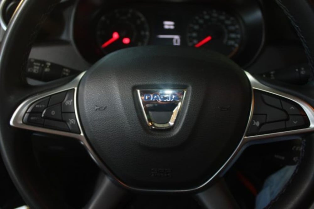 Dacia Duster usata a Viterbo (14)