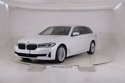 BMW Serie 5 Touring 520d 48V xDrive  Luxury del 2022 usata a Alessandria