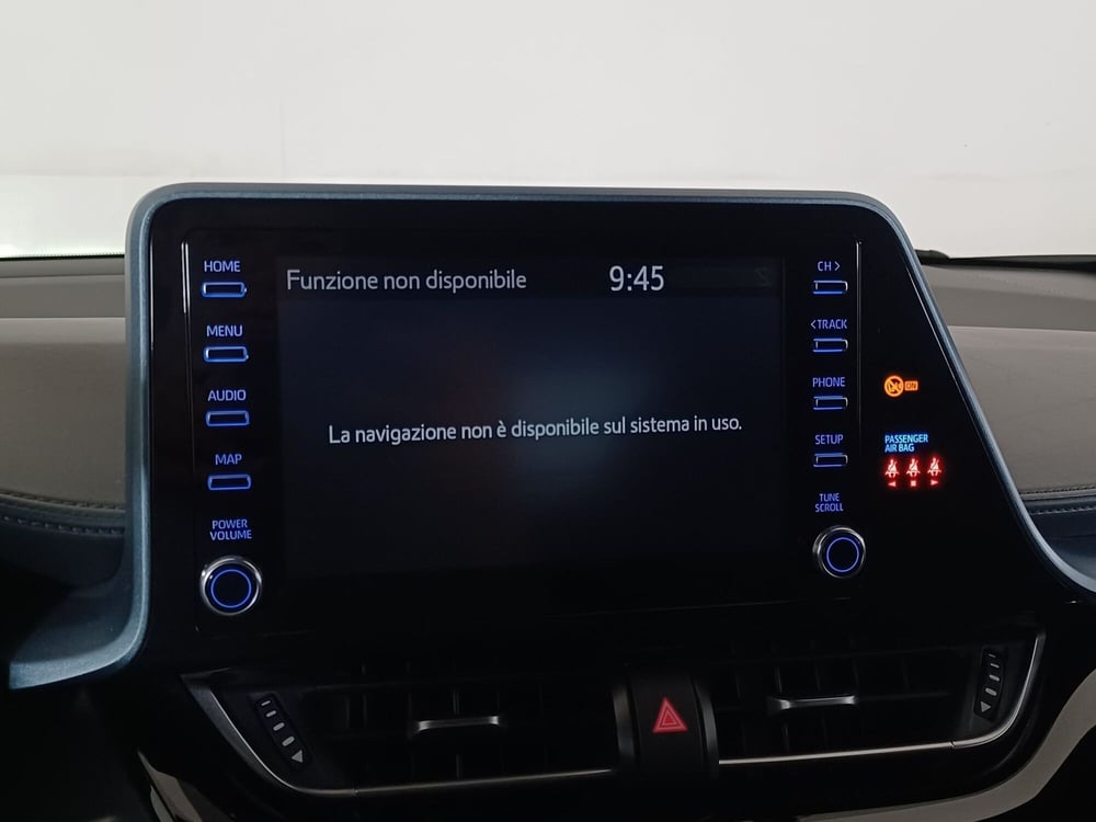 Toyota Toyota C-HR usata a Alessandria (19)