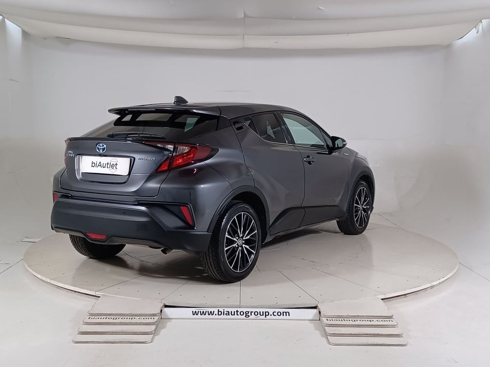 Toyota Toyota C-HR usata a Alessandria (4)