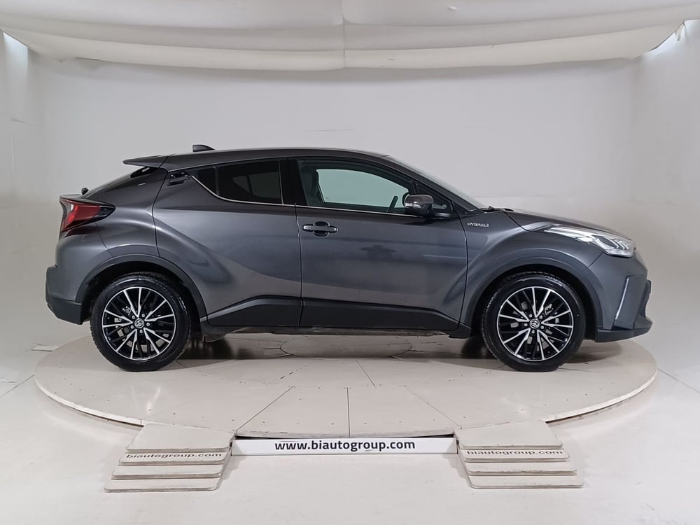 Toyota Toyota C-HR usata a Alessandria (5)