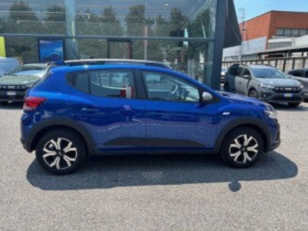 Dacia Sandero usata a Bergamo (8)
