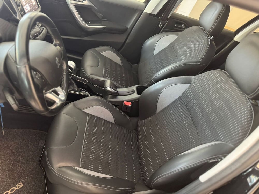 Peugeot 2008 usata a Napoli (8)