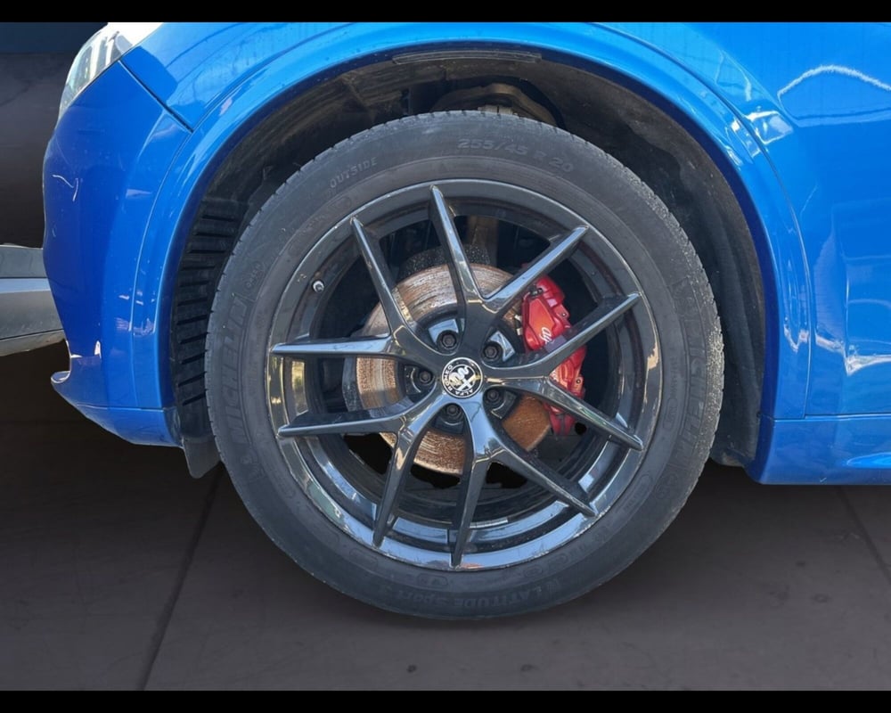 Alfa Romeo Stelvio usata a Torino (10)