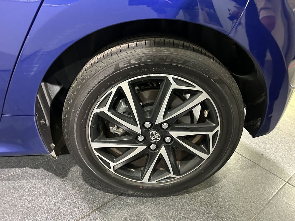 Toyota Yaris usata a Milano (15)