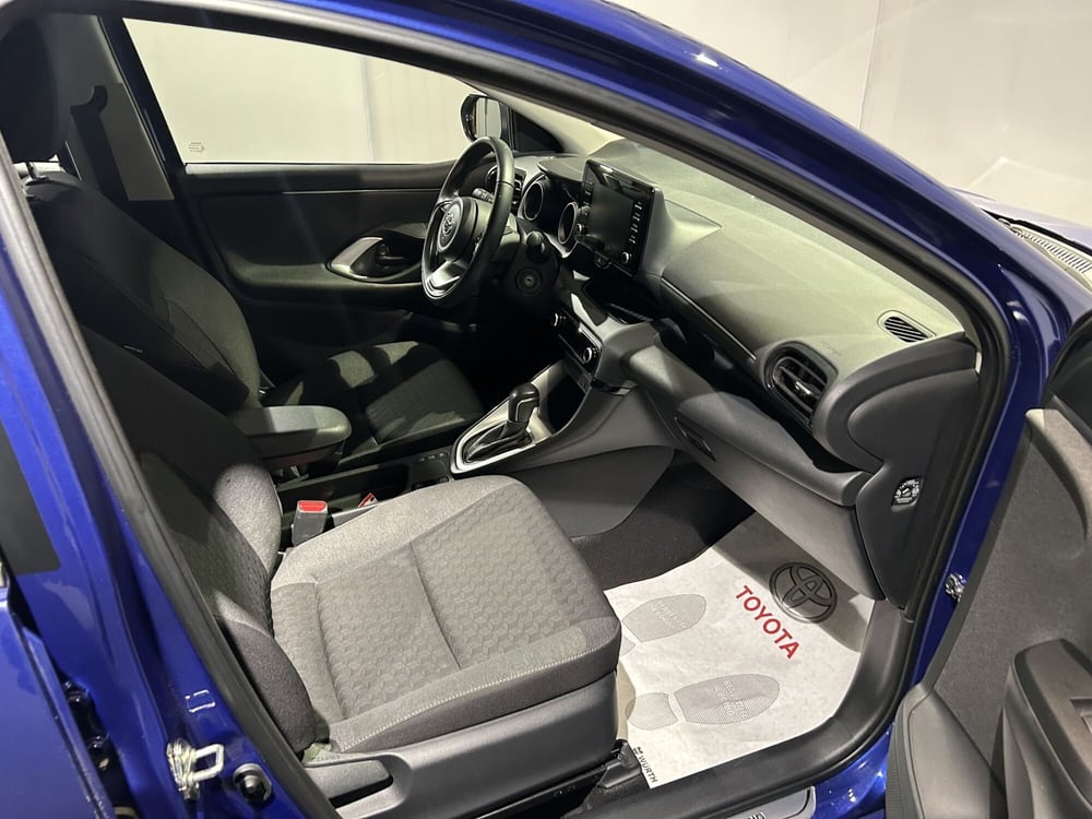 Toyota Yaris usata a Milano (6)