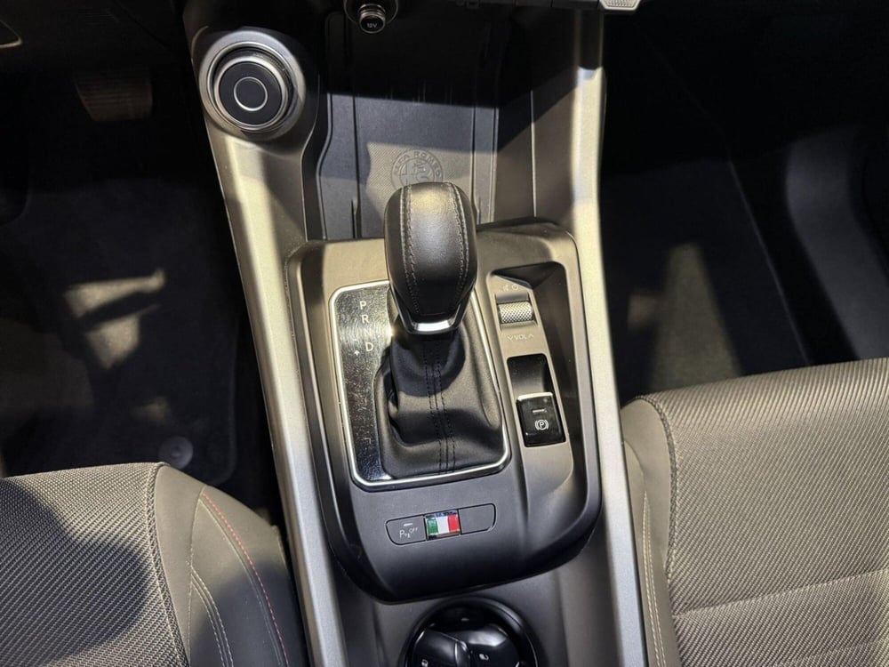 Alfa Romeo Tonale usata a Pistoia (11)