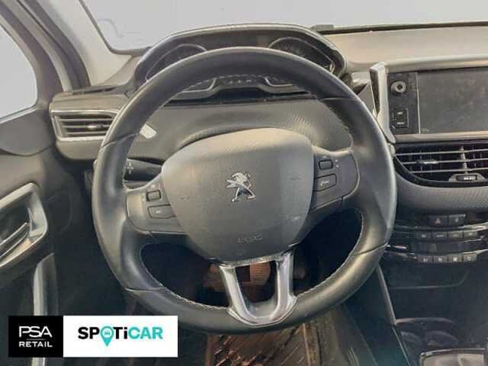Peugeot 2008 usata a Milano (8)