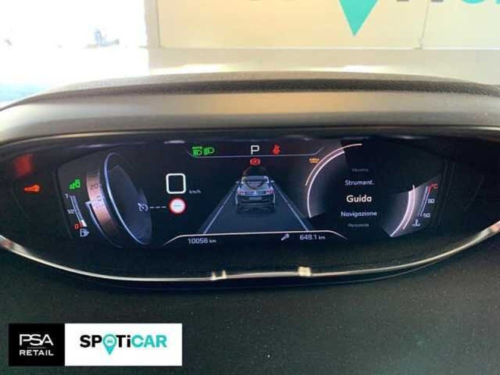 Peugeot 3008 usata a Milano (9)