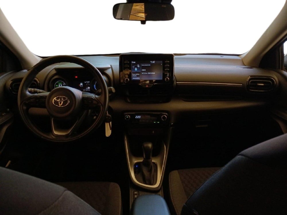 Toyota Yaris usata a Milano (9)