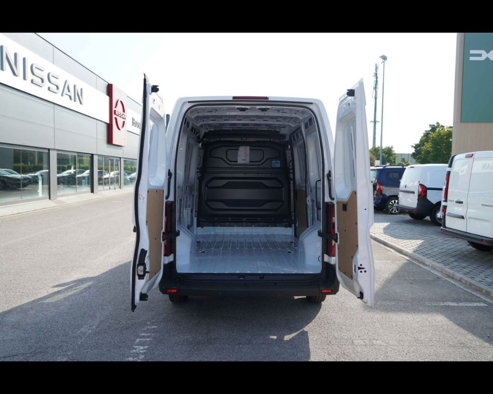 Renault Master Furgone nuova a Venezia (10)