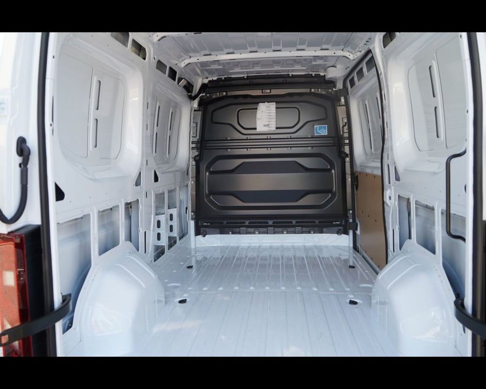 Renault Master Furgone nuova a Venezia (9)