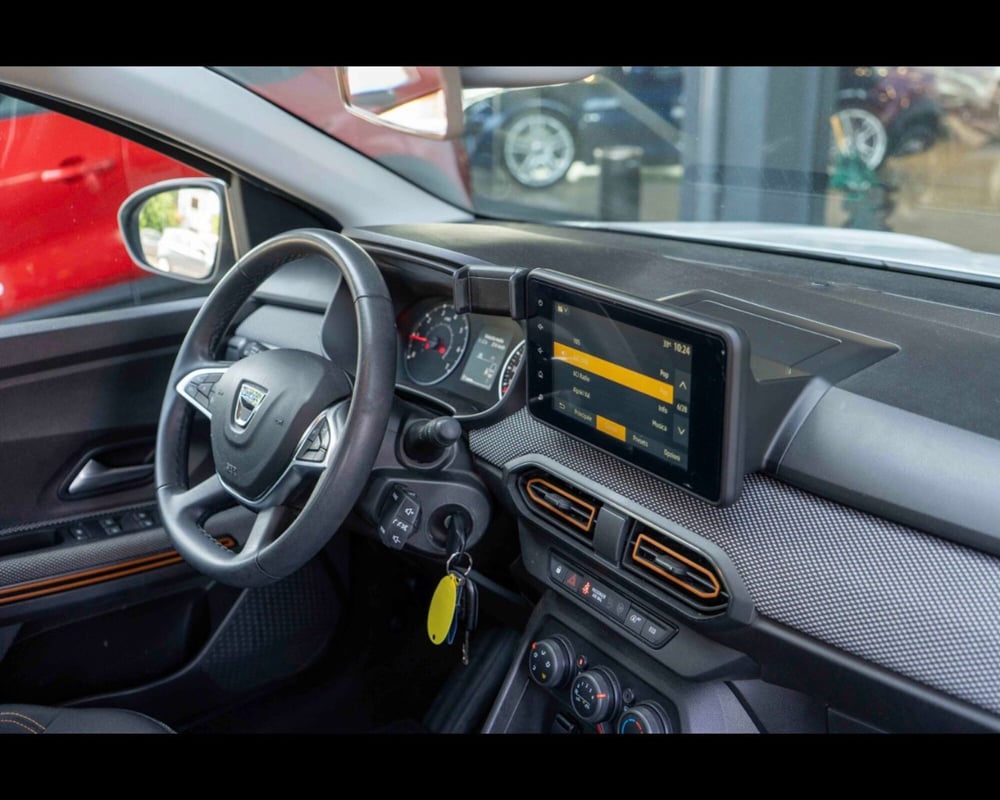 Dacia Sandero usata a Treviso (13)