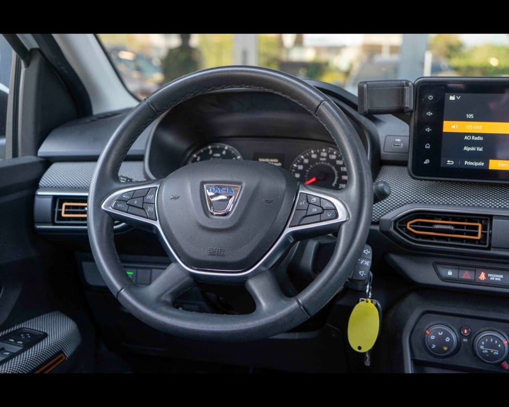 Dacia Sandero usata a Treviso (9)