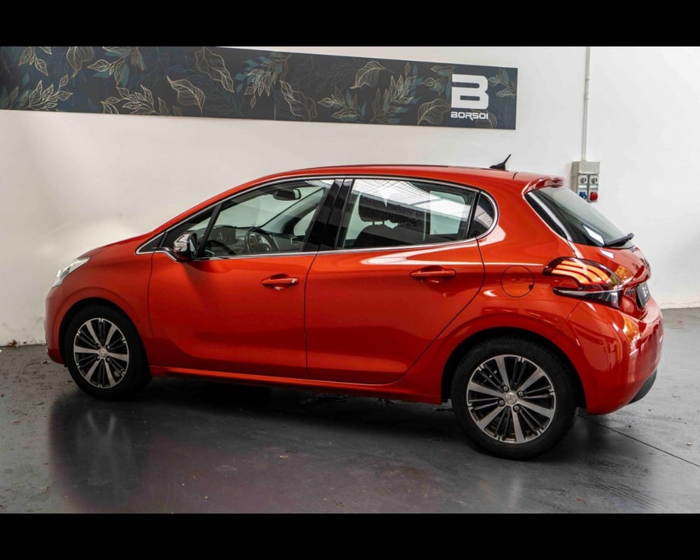 Peugeot 208 usata a Venezia (2)