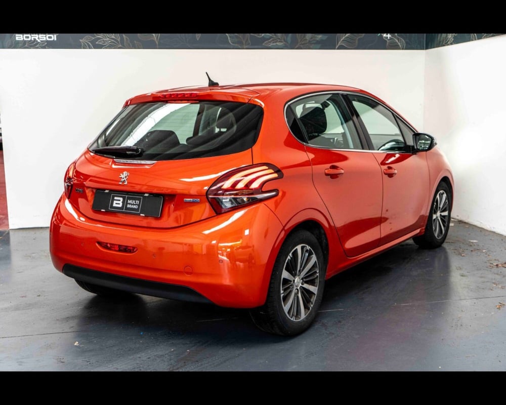 Peugeot 208 usata a Venezia (5)