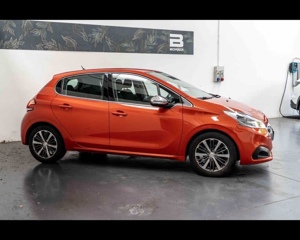 Peugeot 208 usata a Venezia (6)