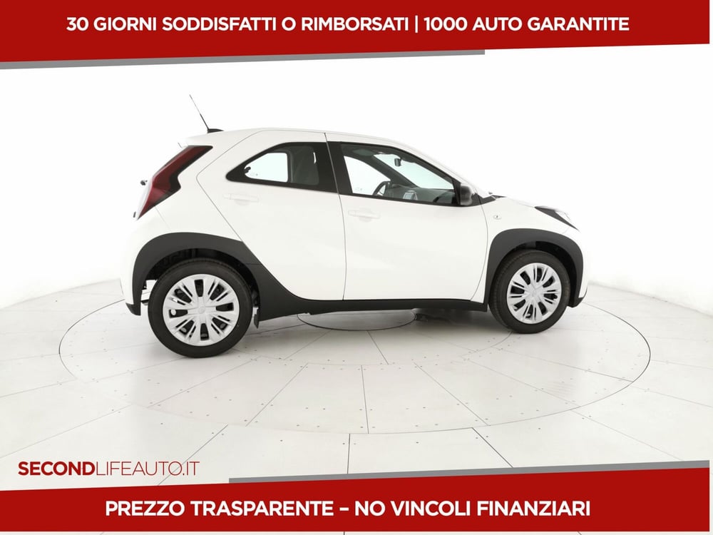 Toyota Aygo X nuova a Chieti (4)