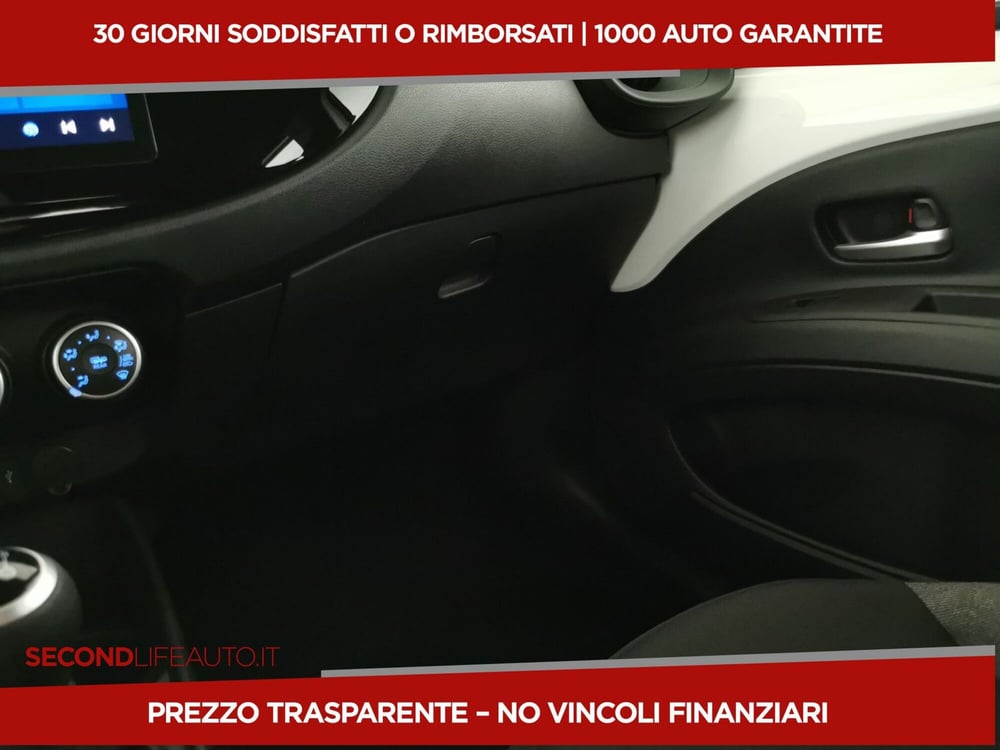 Toyota Aygo X nuova a Chieti (20)