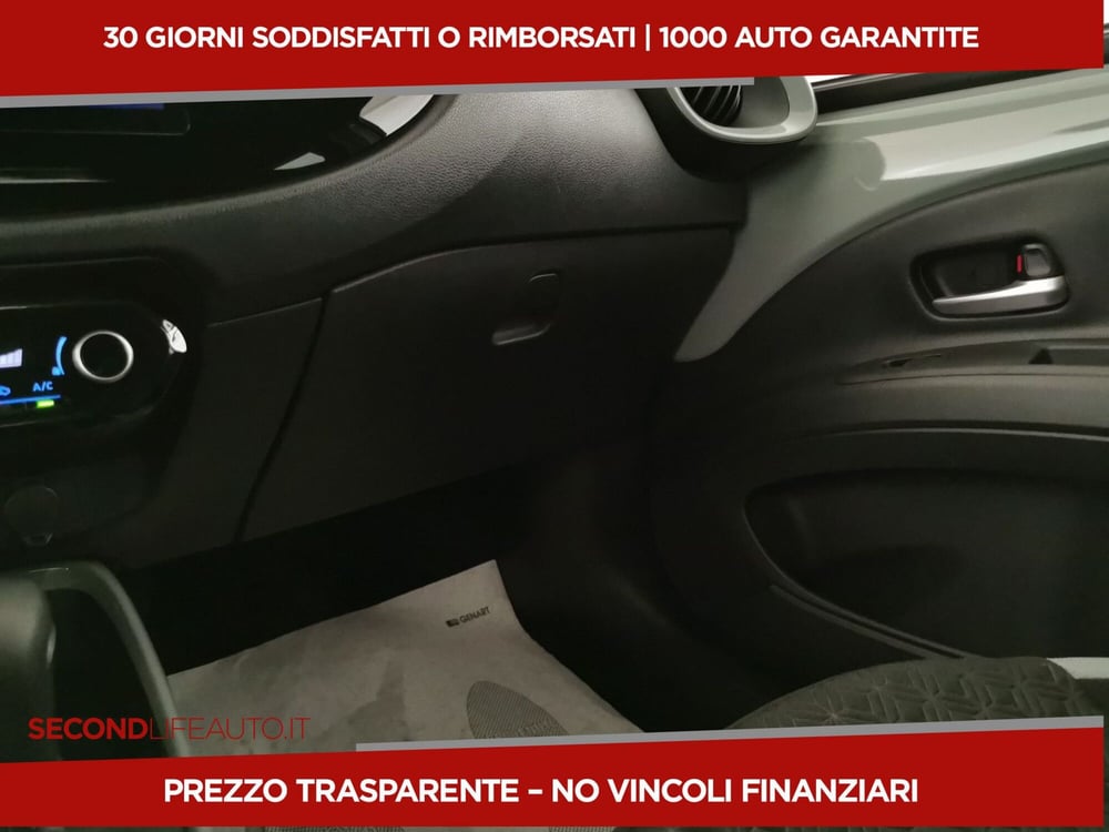 Toyota Aygo X nuova a Chieti (16)