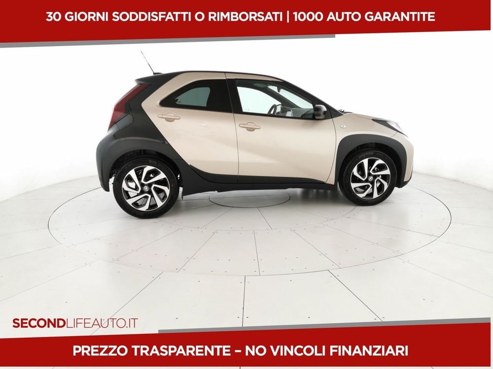 Toyota Aygo X nuova a Chieti (4)