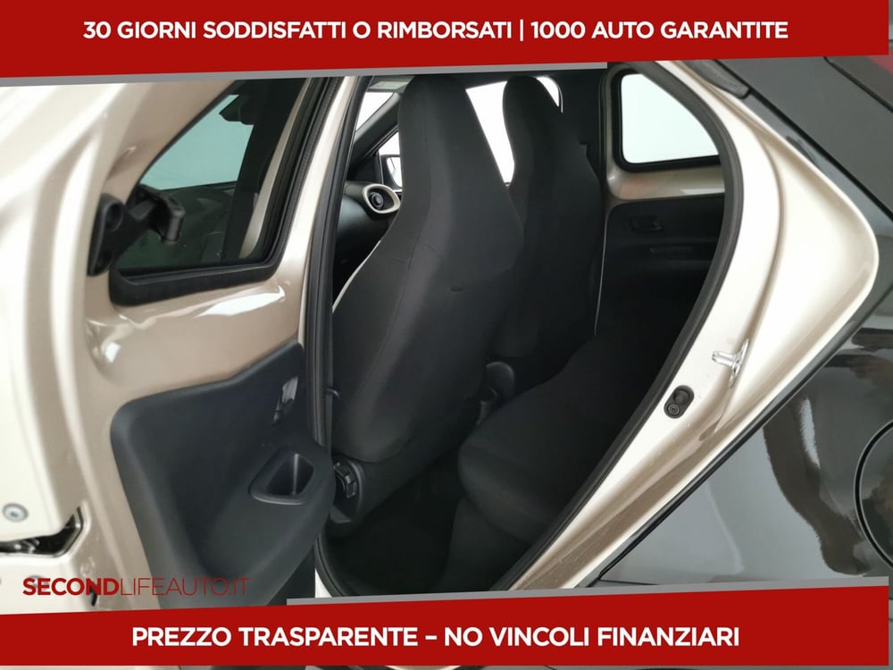 Toyota Aygo X nuova a Chieti (6)