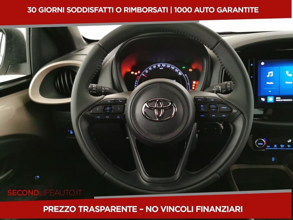 Toyota Aygo X nuova a Chieti (9)