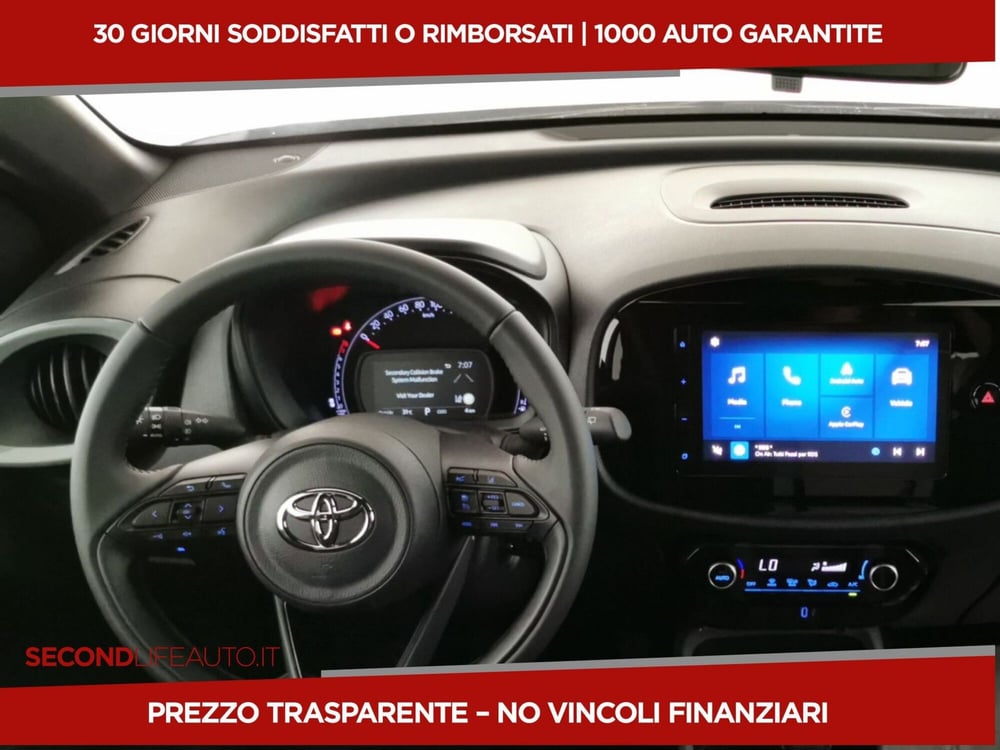 Toyota Aygo X nuova a Roma (8)