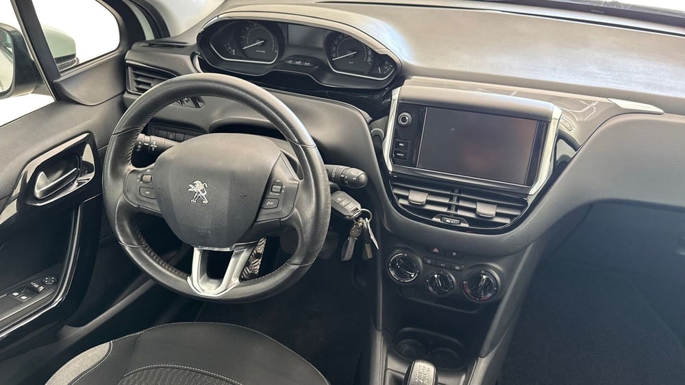 Peugeot 208 usata a Viterbo (11)