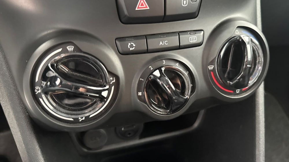 Peugeot 208 usata a Viterbo (15)