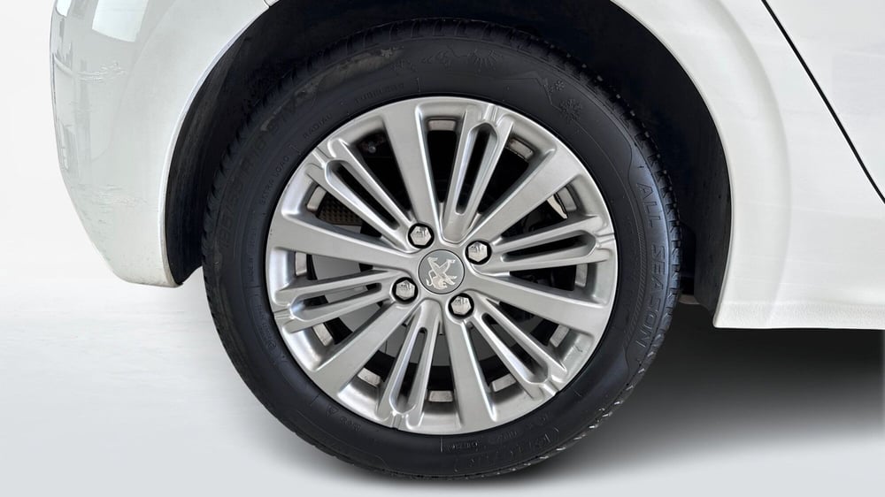 Peugeot 208 usata a Viterbo (19)