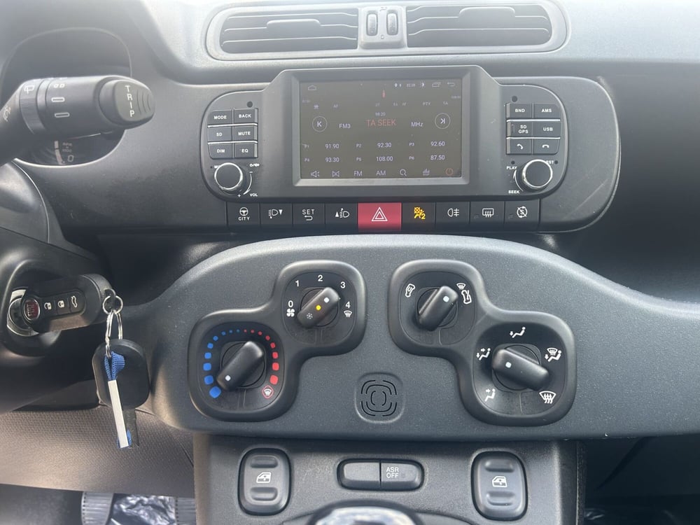 Fiat Panda Cross usata a La Spezia (13)