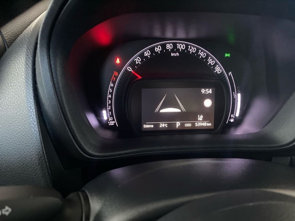 Toyota Aygo X usata a Bergamo (13)