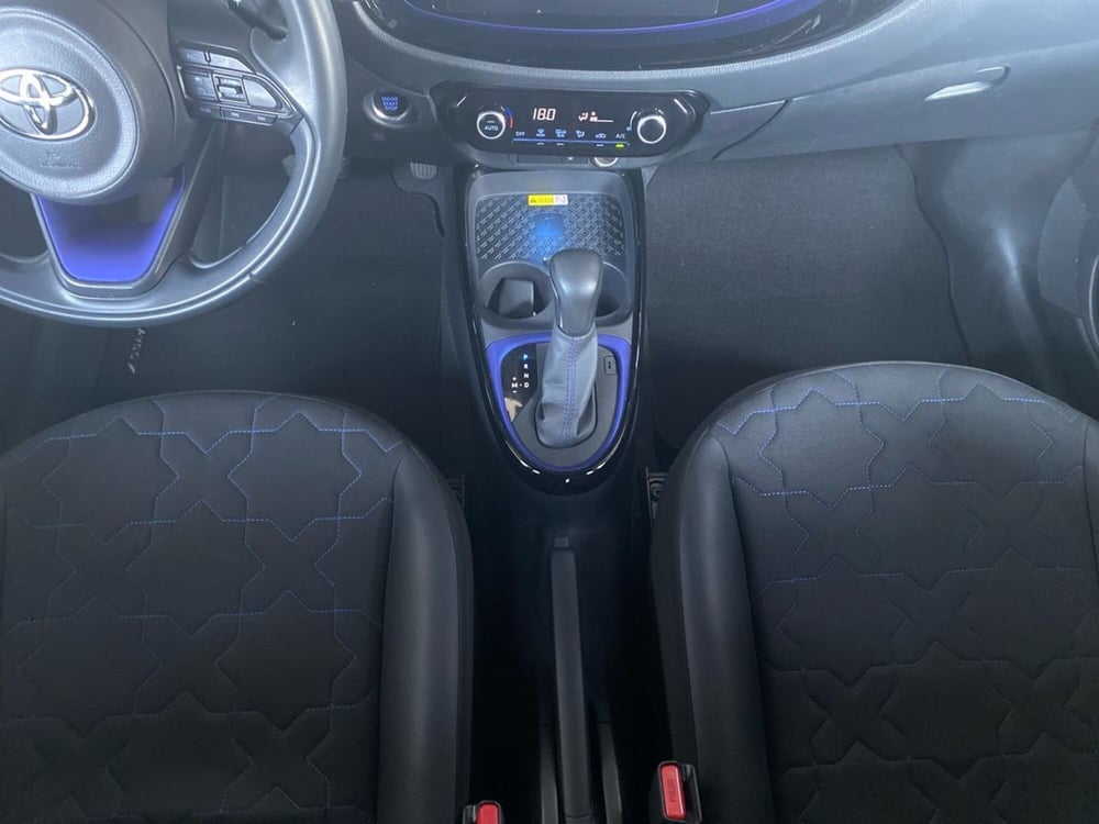 Toyota Aygo X usata a Bergamo (14)