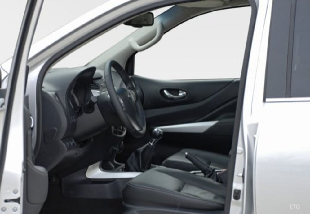 Nissan Navara usata a Reggio Emilia (8)