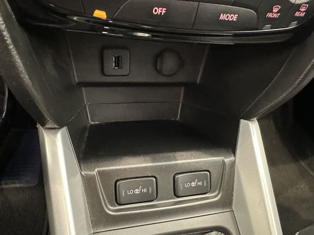 Suzuki Vitara usata a Latina (17)