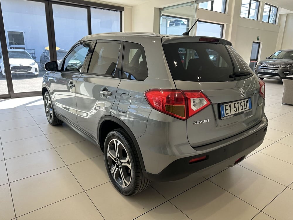 Suzuki Vitara usata a Latina (2)
