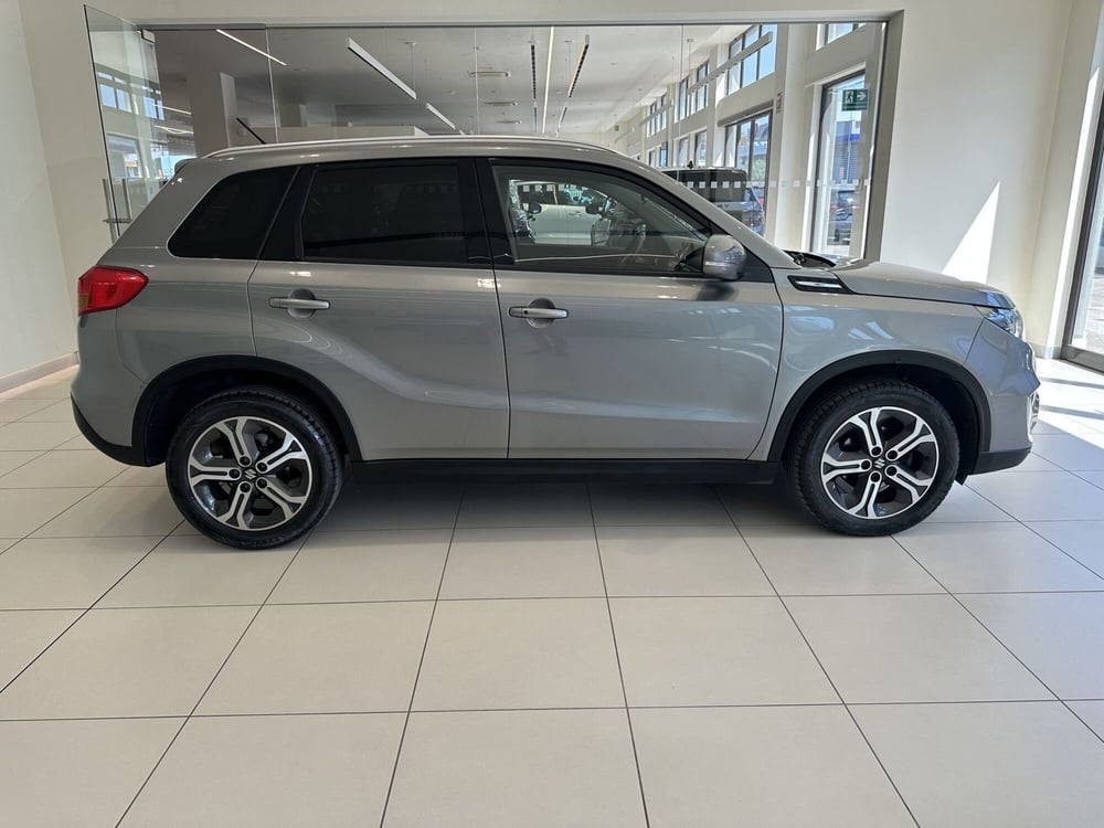Suzuki Vitara usata a Latina (4)