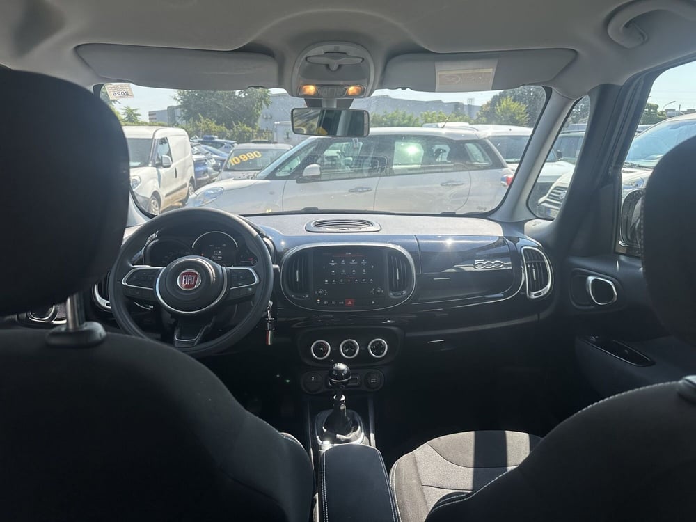 Fiat 500L usata a Milano (10)
