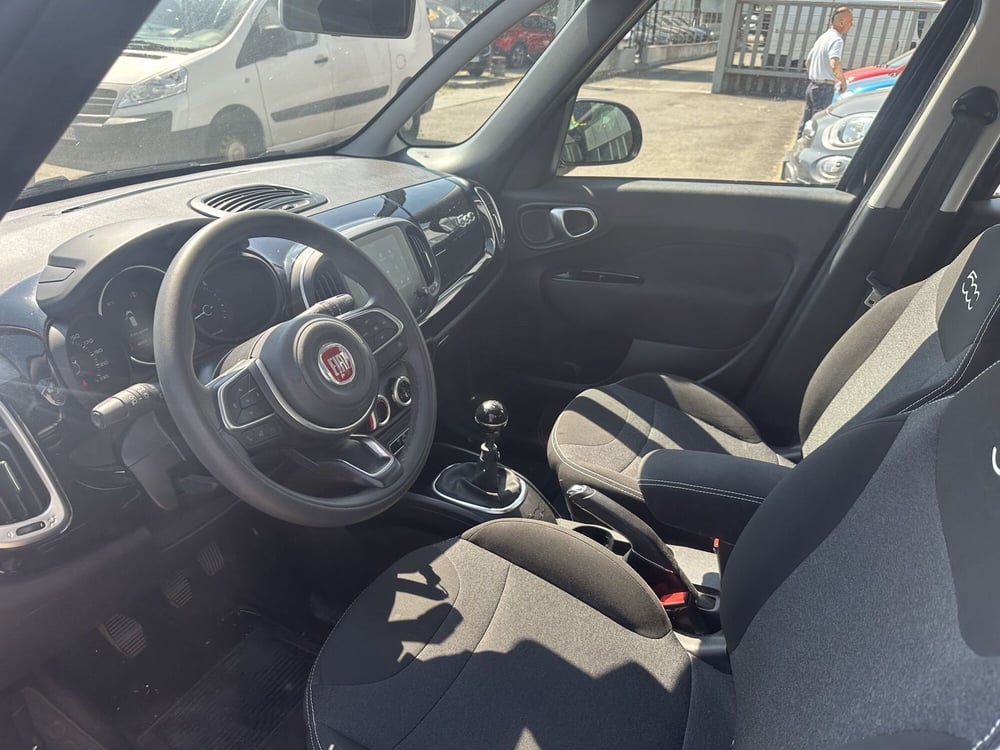 Fiat 500L usata a Milano (11)
