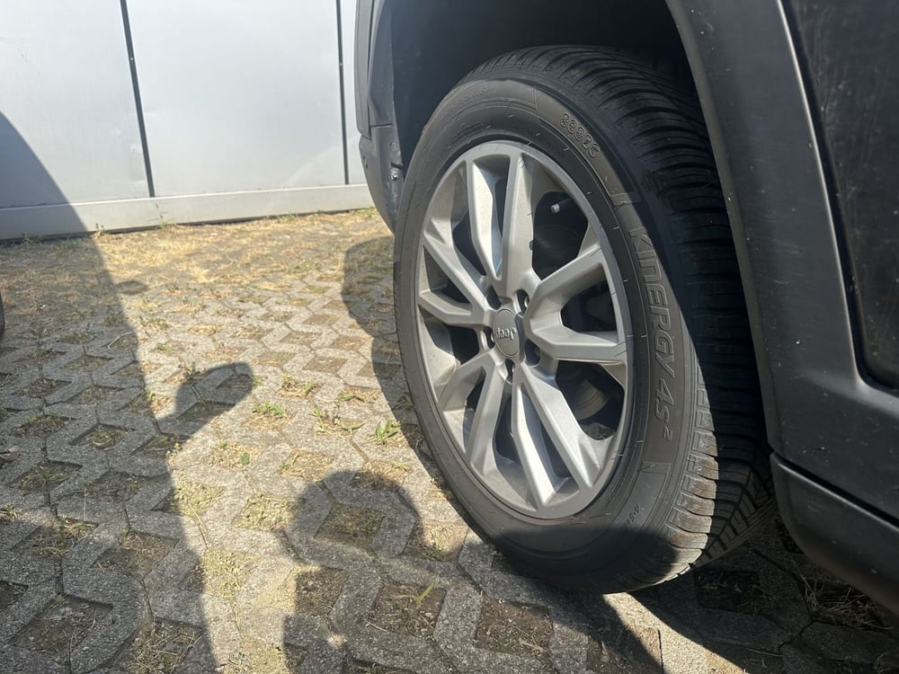 Jeep Compass usata a Milano (11)