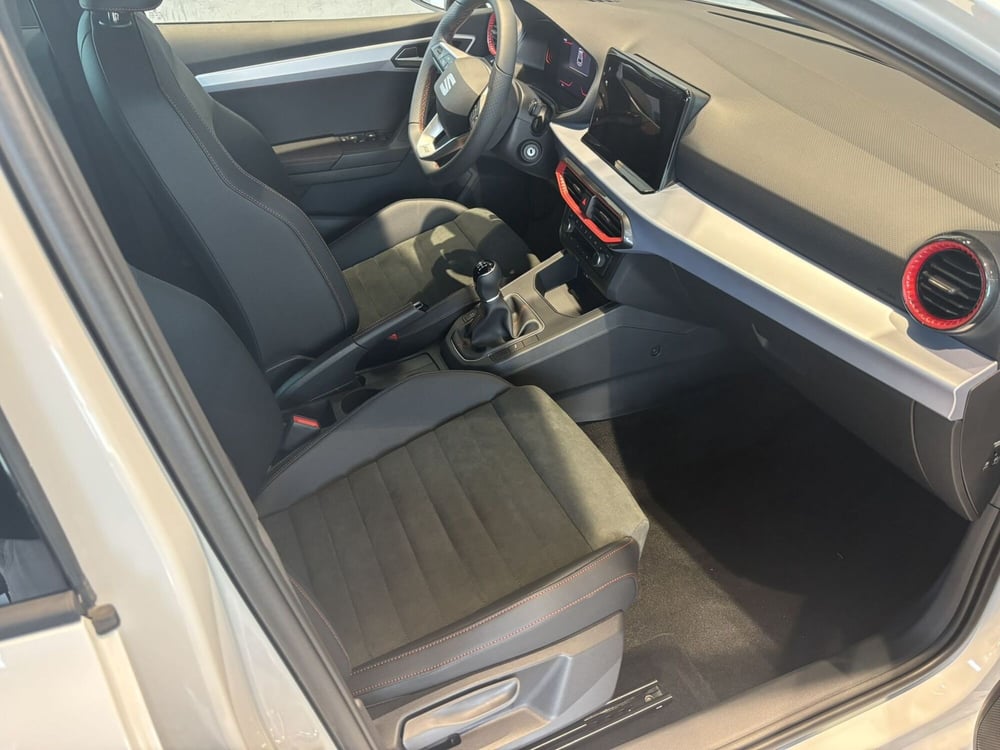 SEAT Ibiza nuova a Ferrara (11)