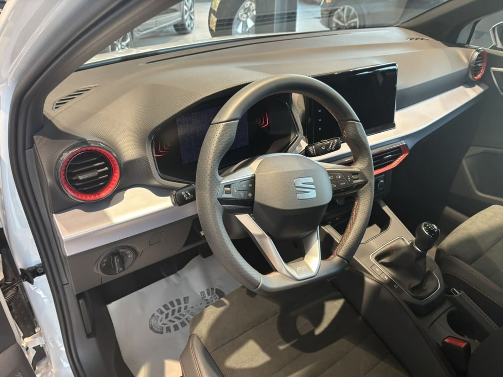 SEAT Ibiza nuova a Ferrara (8)