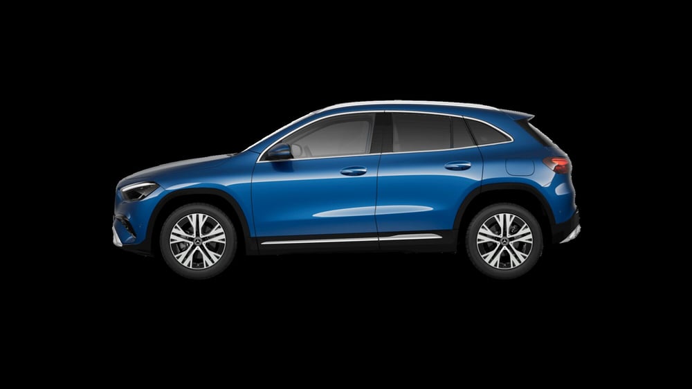Mercedes-Benz GLA SUV nuova a Milano (2)